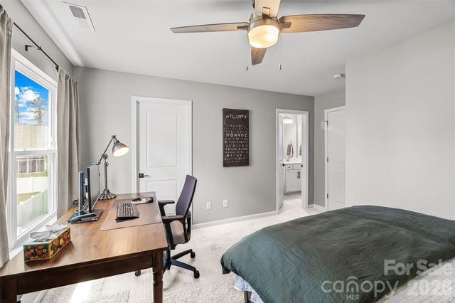 2315 Verde Creek Road, Charlotte, NC 28214