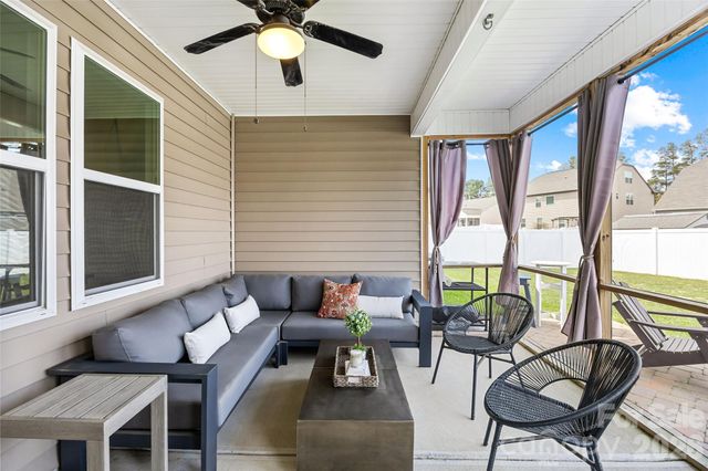 2315 Verde Creek Road, Charlotte, NC 28214