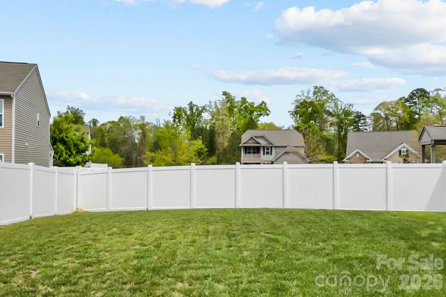 2315 Verde Creek Road, Charlotte, NC 28214