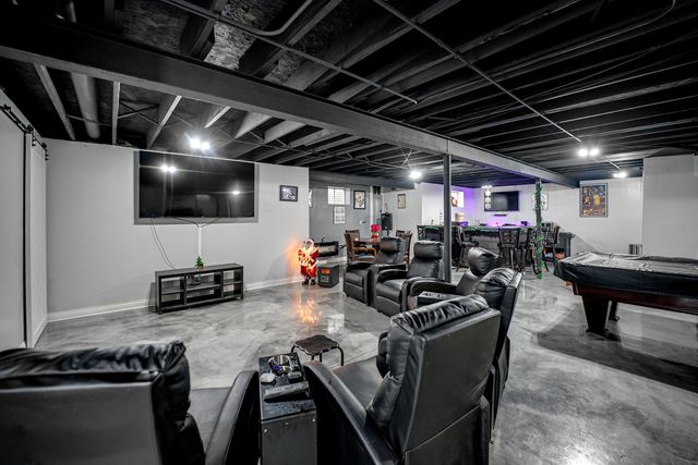 5319 Northwind Drive, Richton Park, IL 60471