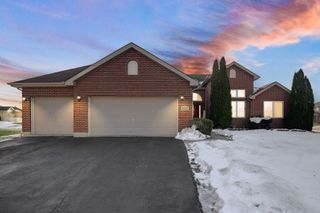 5319 Northwind Drive, Richton Park, IL 60471