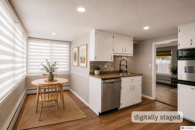 7534 Oakwood Street, Ralston, NE 68127