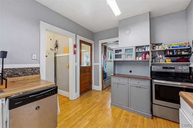 907 Woods Road, Geddes, NY 13209
