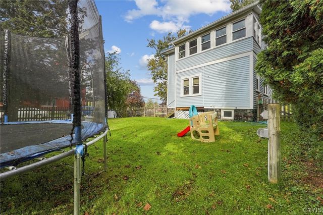 907 Woods Road, Geddes, NY 13209