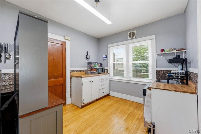 907 Woods Road, Geddes, NY 13209
