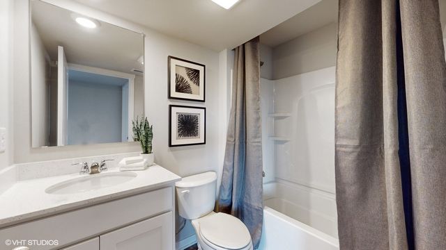 5723 152nd Street, Urbandale, IA 50111