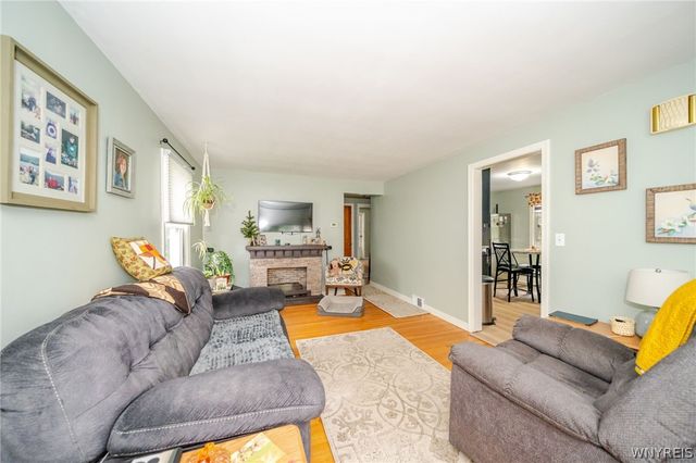 256 Englewood Avenue, Buffalo, NY 14214