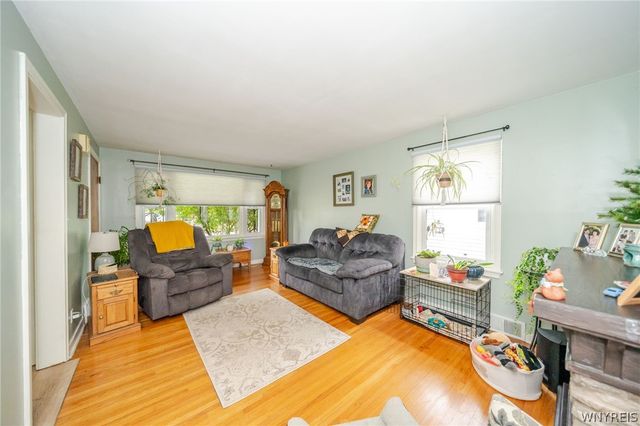 256 Englewood Avenue, Buffalo, NY 14214