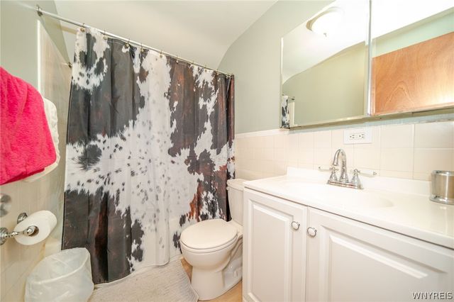 256 Englewood Avenue, Buffalo, NY 14214