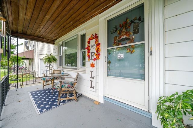 256 Englewood Avenue, Buffalo, NY 14214