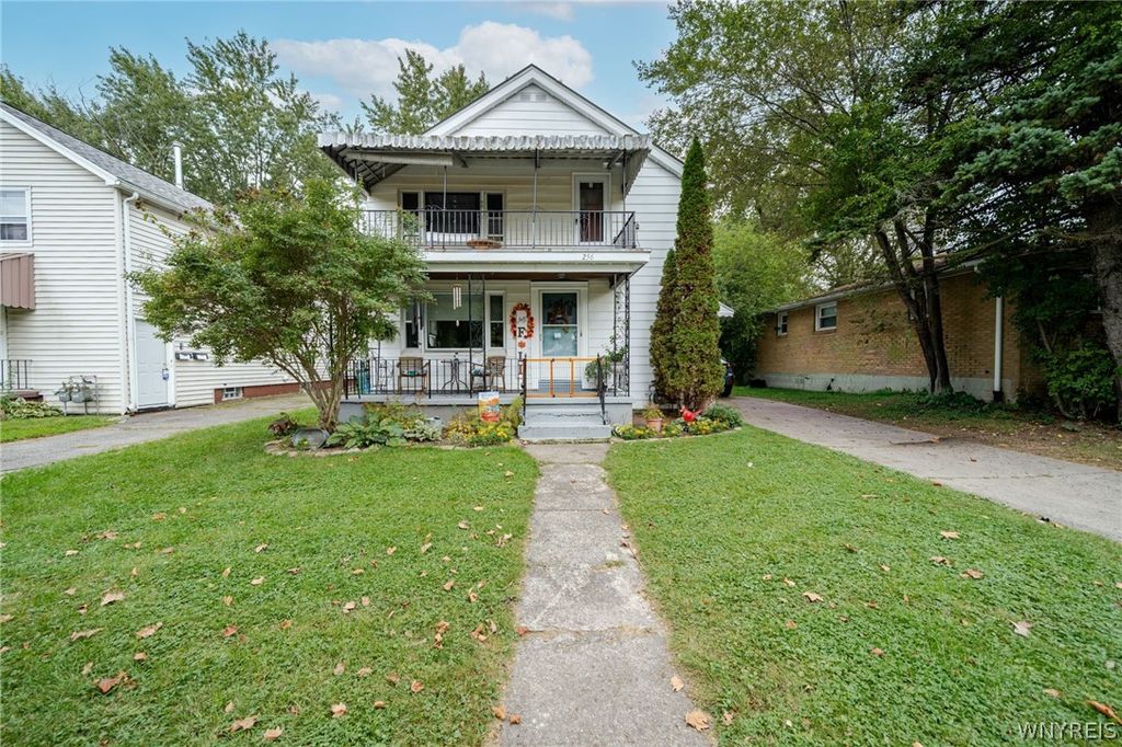 256 Englewood Avenue, Buffalo, NY 14214