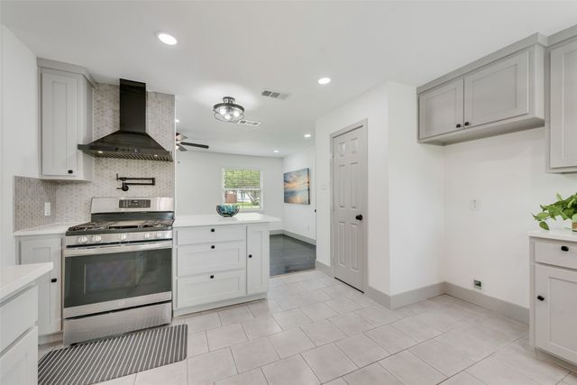10116 San Lorenzo Drive, Dallas, TX 75228