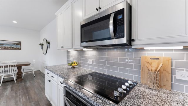 237 Jim Hall Lane, New Waverly, TX 77358