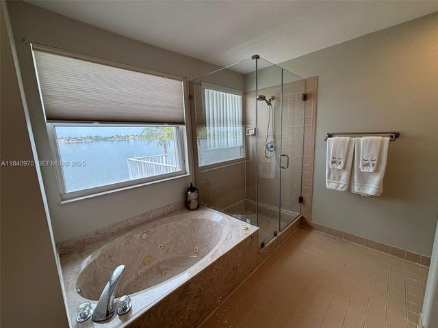 18265 NW 12th Street, Pembroke Pines, FL 33029