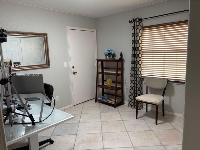 18265 NW 12th Street, Pembroke Pines, FL 33029