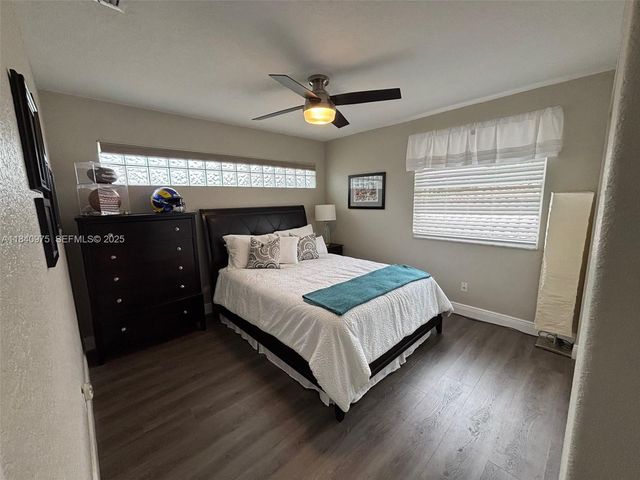 18265 NW 12th Street, Pembroke Pines, FL 33029