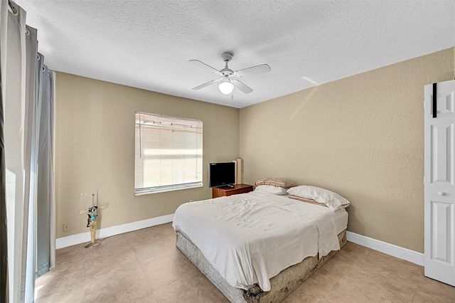 3585 Simms Street, Hollywood, FL 33021