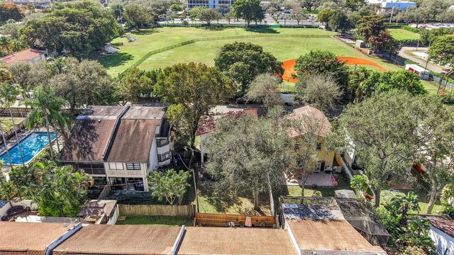 3585 Simms Street, Hollywood, FL 33021