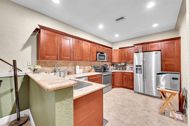 3585 Simms Street, Hollywood, FL 33021