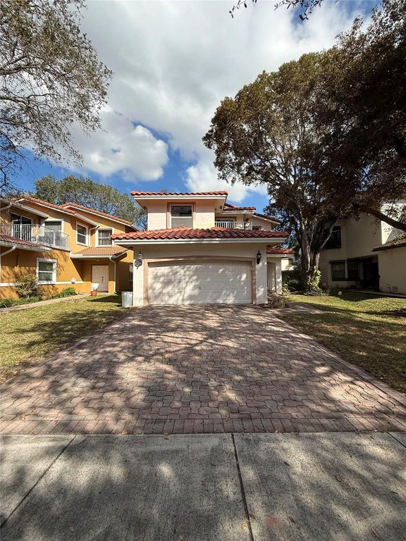 3585 Simms Street, Hollywood, FL 33021