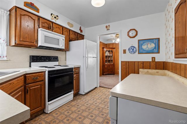 30854 Florence Street, Garden City, MI 48135