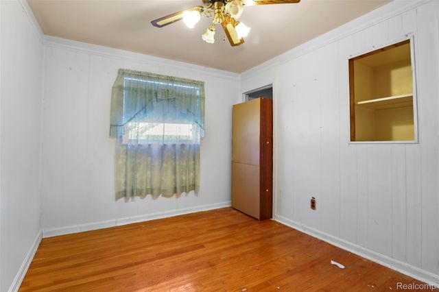 30854 Florence Street, Garden City, MI 48135