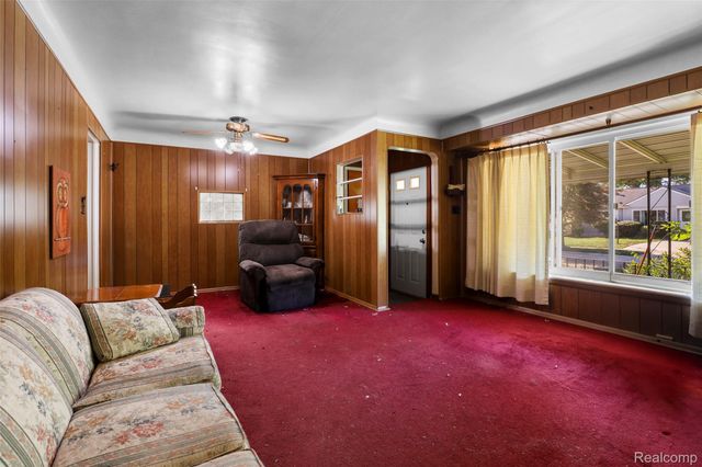 30854 Florence Street, Garden City, MI 48135