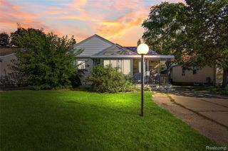 30854 Florence Street, Garden City, MI 48135