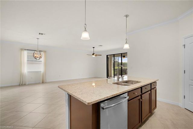 14542 Monrovia LN, Fort Myers, FL 33905