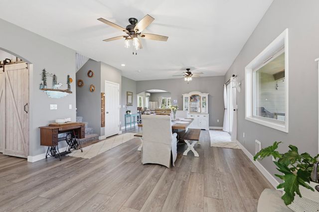 9516 E Day Rd, Mead, WA 99021