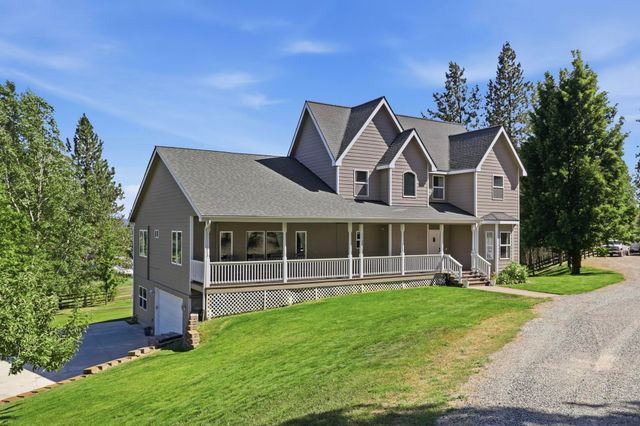 9516 E Day Rd, Mead, WA 99021