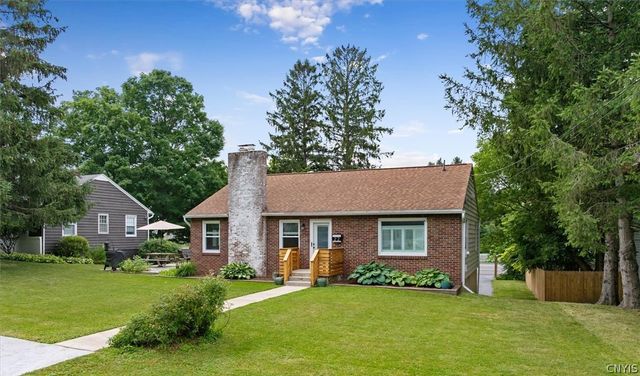 22 Kevan Circle, Manlius, NY 13104