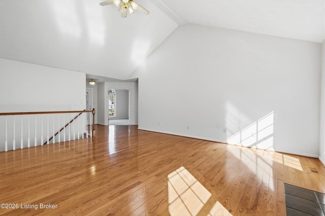 7115 Alma June Way, Louisville, KY 40228