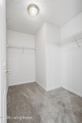 7115 Alma June Way, Louisville, KY 40228