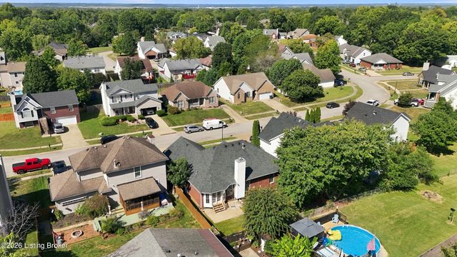 7115 Alma June Way, Louisville, KY 40228
