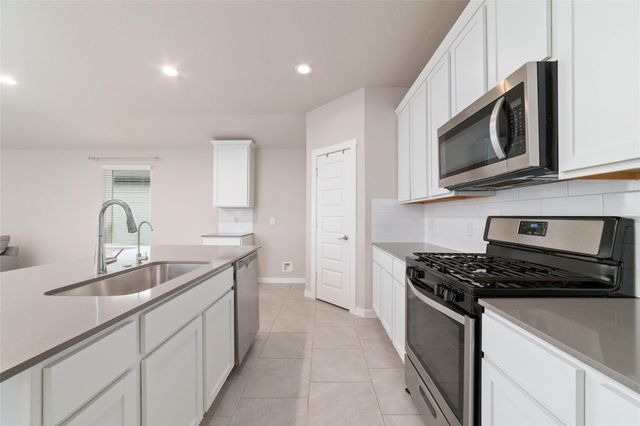 7615 Rainham Valley Lane, Richmond, TX 77407