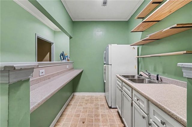 1305 Cedar Oak Lane, Lawrenceville, GA 30043
