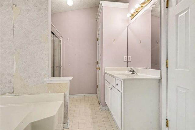 1305 Cedar Oak Lane, Lawrenceville, GA 30043