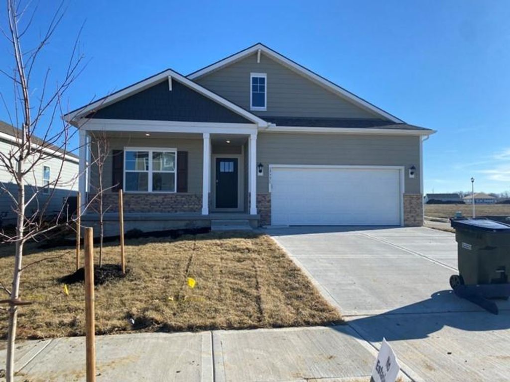 17771 Red Bird Street, Gardner, KS 66030