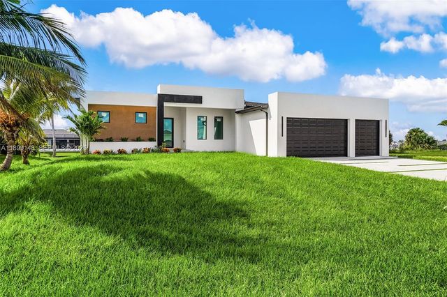 4116 NW 36th Lane, Cape Coral, FL 33993