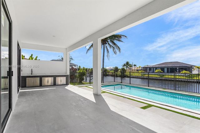 4116 NW 36th Lane, Cape Coral, FL 33993