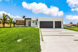 4116 NW 36th Lane, Cape Coral, FL 33993