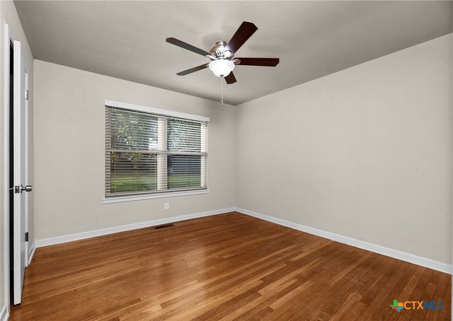 818 Mary Boulevard, New Braunfels, TX 78130