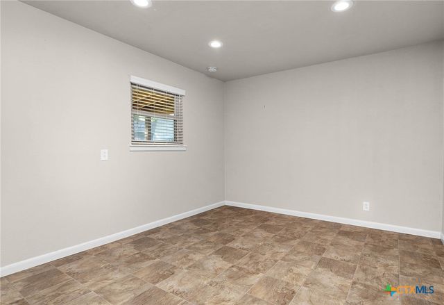 818 Mary Boulevard, New Braunfels, TX 78130