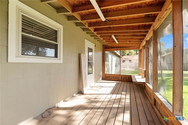 818 Mary Boulevard, New Braunfels, TX 78130