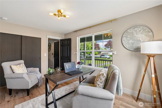 5417 156th Avenue Ct E, Sumner, WA 98390