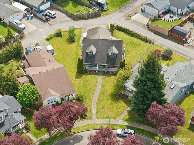 5417 156th Avenue Ct E, Sumner, WA 98390