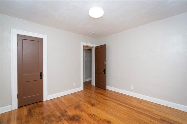 5331 Charlotte Street, Kansas City, MO 64110