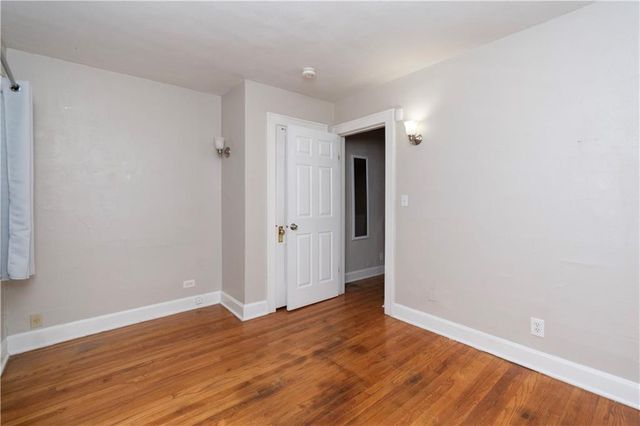 5331 Charlotte Street, Kansas City, MO 64110
