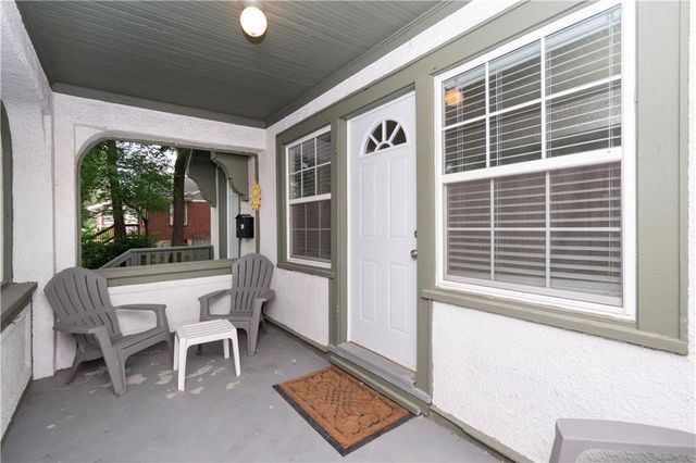 5331 Charlotte Street, Kansas City, MO 64110